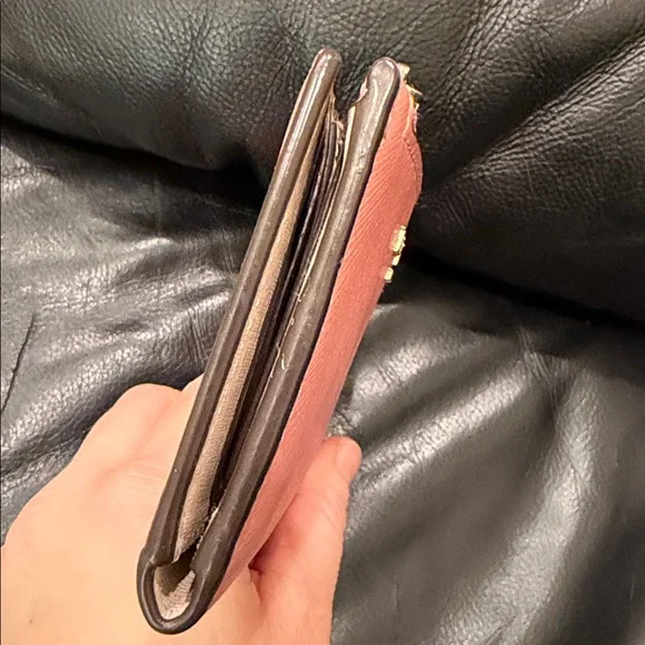 KATE SPADE NEW YORK Spencer Small Slim Bifold Wallet - Picture 5 of 11